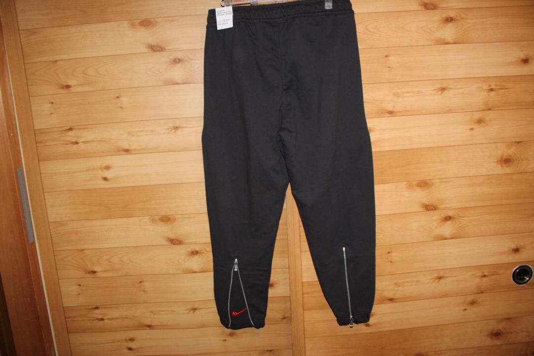 未使用ナイキNIKE　メンズXL　NSW 厚手スウェットパンツ　TREND CAPSULE SNEAKER PANTS DM5272　送料無料即決_画像3