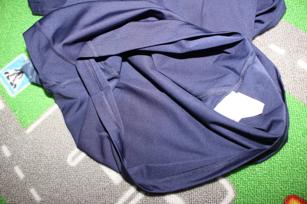 未使用 SM 紺 アンダーアーマー ヒートギアコンプレッション ロングスリーブシャツ 長袖シャツ吸汗速乾性 伸縮性 1381355 送料無料即決の画像5
