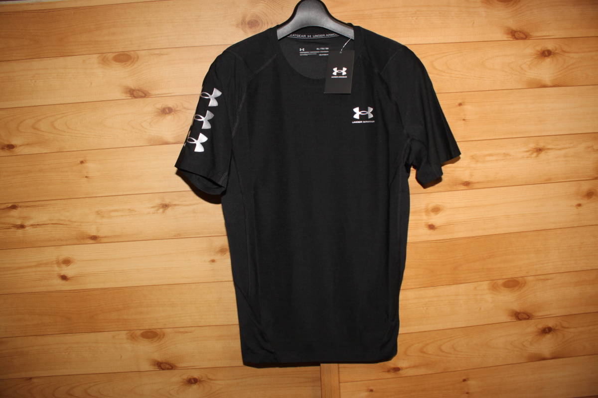 未使用 XL 黒 アンダーアーマー ヒートギアコンプレッション半袖シャツ  ショートスリーブシャツ 1371896 送料無料の画像1