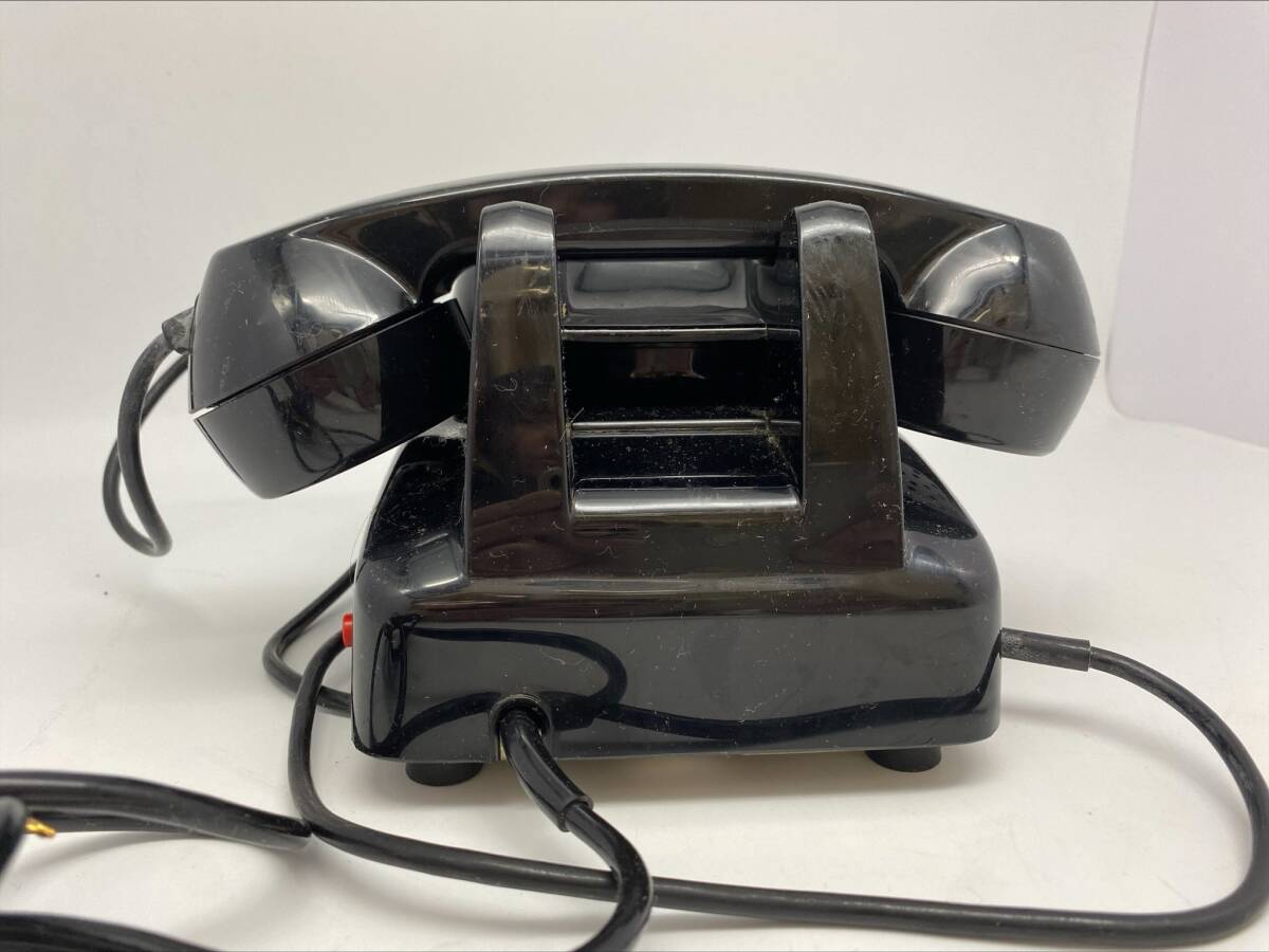 *8105 black telephone telephone machine dial type hand turning antique Showa Retro Hitachi operation not yet verification junk 