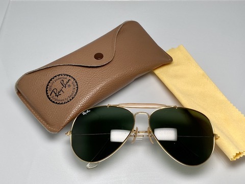 ケース付★B&L RAY-BANボシュロムレイバン OUTDOORS MANアウトドアーズマン2 Gold/G-15 ゴールド 白ロゴ VINTAGEサングラス USA製 メタル_画像2