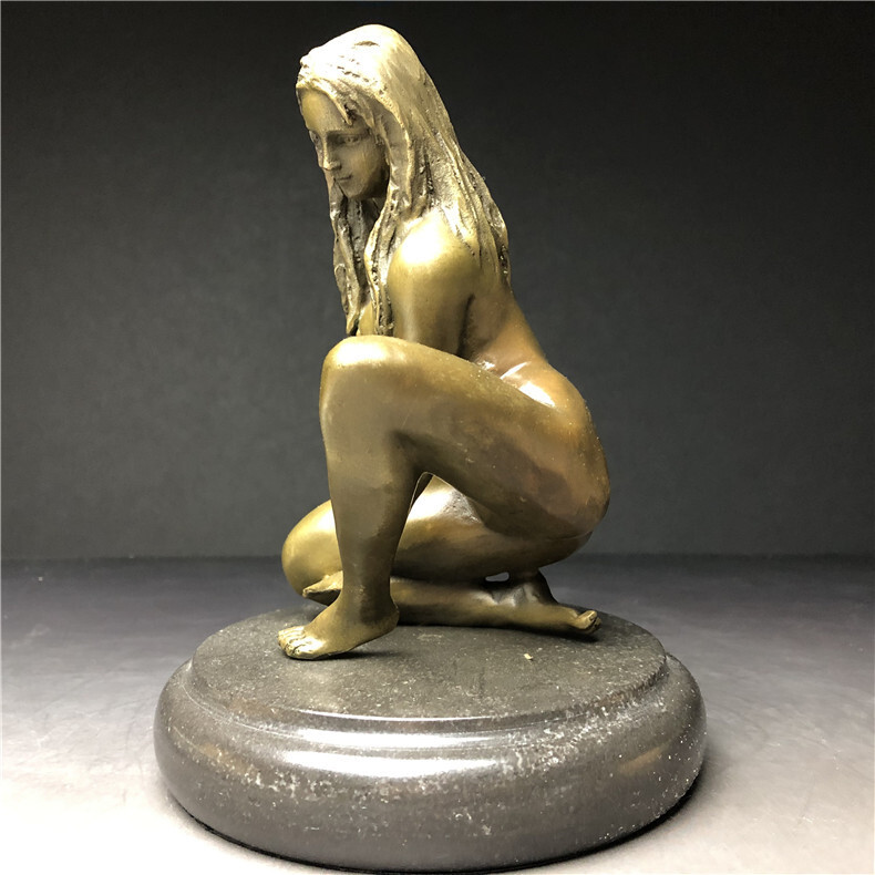 銅製　西洋美術 ブロンズ 女性像 　バレエ　女神　ヌード　女性　少女　美人　裸婦　仏像　置物　大理石台座　重さ約2653ｇ_画像3