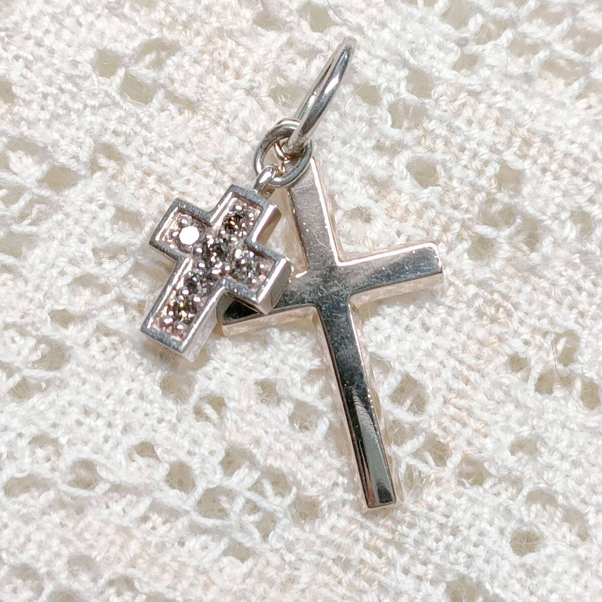 agete】K10クロスモチーフ ダイヤモンドネックレス/0.08 agete】K10クロスモチーフ ダイヤモンドネックレス/0.08