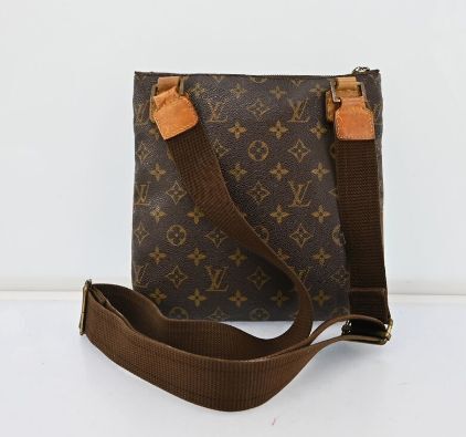 LOUIS VUITTON ルイヴィトン M40044 ポシェット ボスフォール モノグラム レディース ショルダーバッグ LV 斜め掛け F1264CR602_画像2