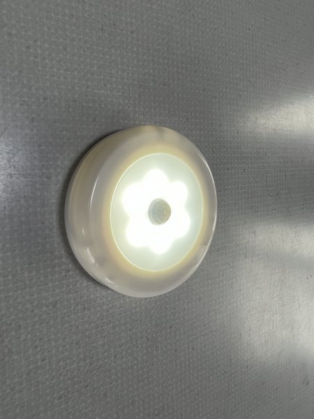 人感センサー ライト 電池式 LEDライト 3Mテープ マグネット 磁石付き １０個セットの画像4
