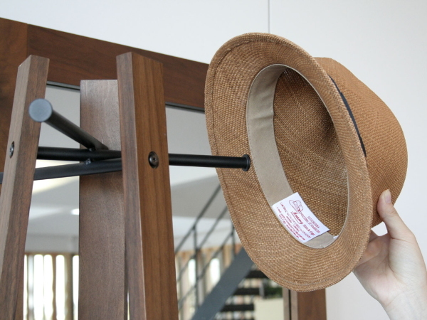  coat hanger wood wooden storage entranceway Cafe paul (pole) hanger natural design walnut simple ANTHEM Anne sem