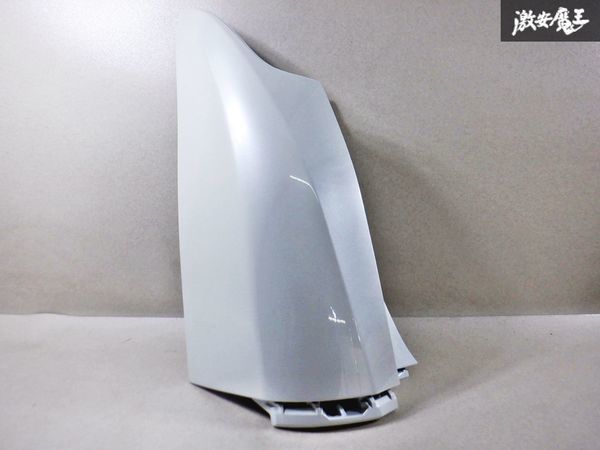 きれい!!トヨタ純正 AGH30W AGH35W GGH30W GGH35W アルファード 後期 リア コーナーパネル 左 助手席 52166-58030 カラー 070 棚2H4_画像1