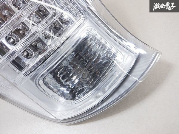 【LED点灯確認済 良品】 ホンダ純正 RK5 RK6 ステップワゴン スパーダ 前期 テールライト テールランプ 左 助手席 P8896 33550-SZW 棚R2_画像3