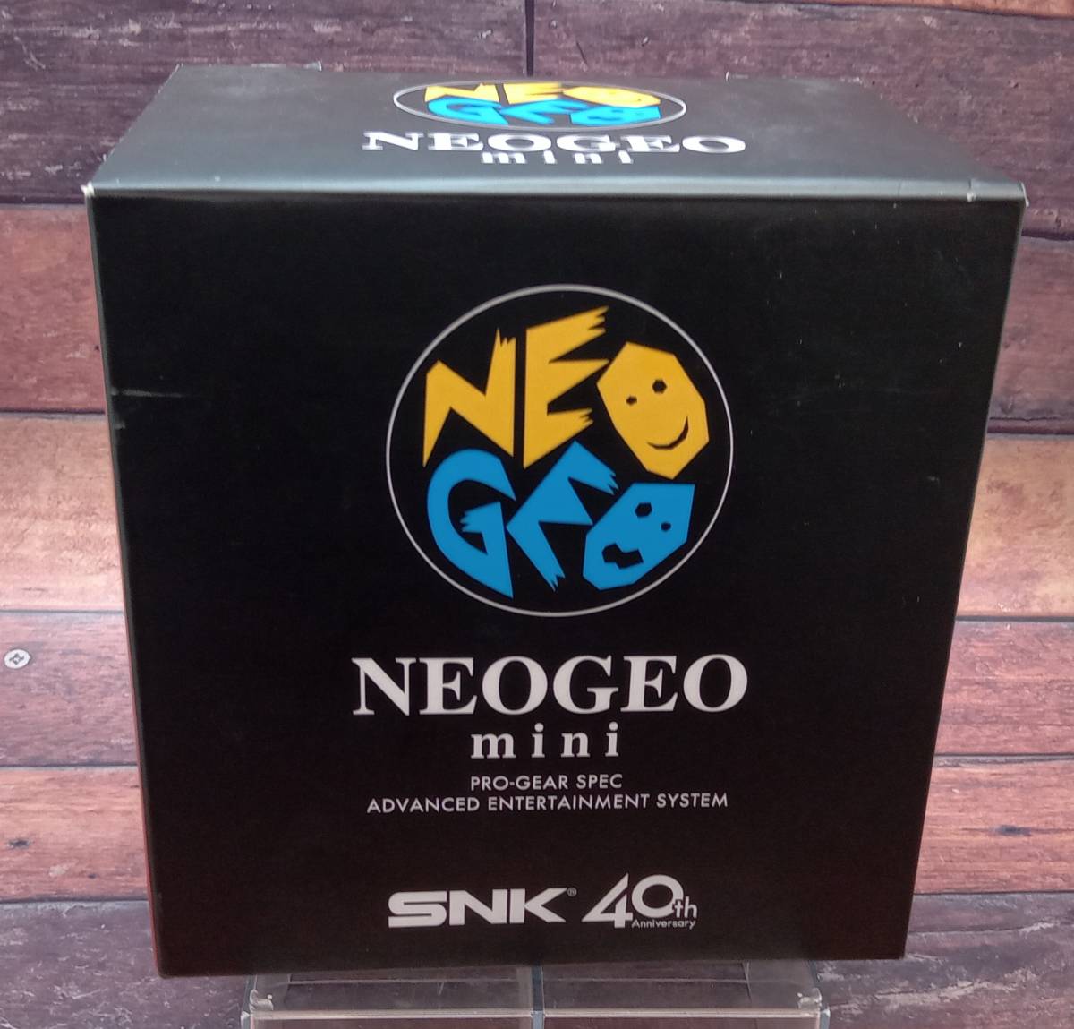 NEOGEO mini ネオジオミニ /本体(FM1J2X1800)/箱・説明書有り/付属品有り