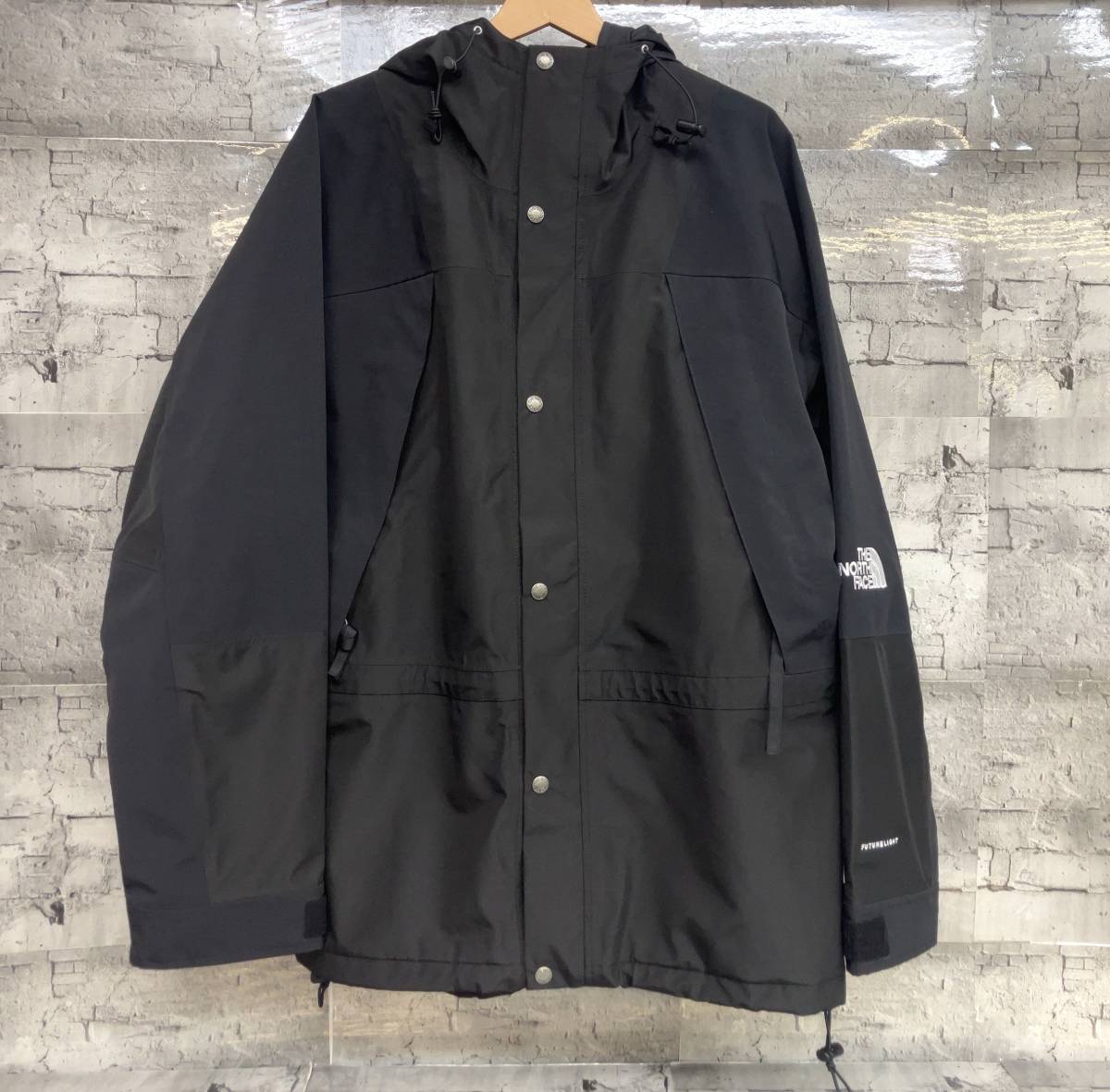 THE NORTH FACE ザ ノース フェイス Retro Mountain Light Future Light Jacket マウンテンパーカー サイズL ブラック