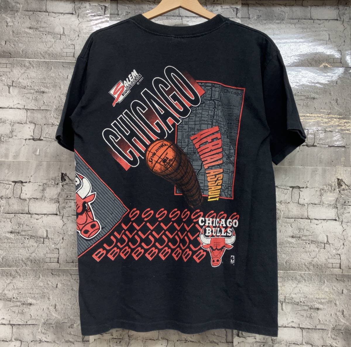 90s SALEM NBA CHICAGO BULLS セーラム シカゴブルズ 半袖Tシャツ USA製 サイズM ブラック_画像2