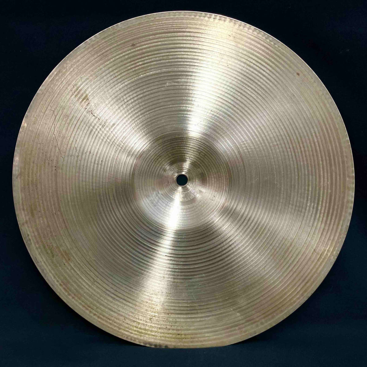 ジャンク Zildjian ジルジャン ハイハットシンバル 14'/36cm 14インチ 2枚セット 打楽器 ドラム 現状品_画像3