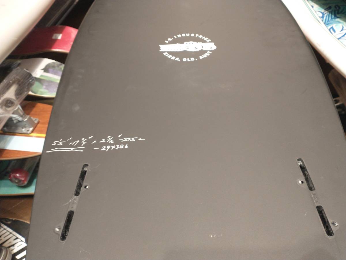 JS BLACK BARON 5’5” JS ブラックバロン 5’5” サーフボード ショートボード 茅ヶ崎駅北口店 27.5L 店舗受取可_FCS2,TWIN