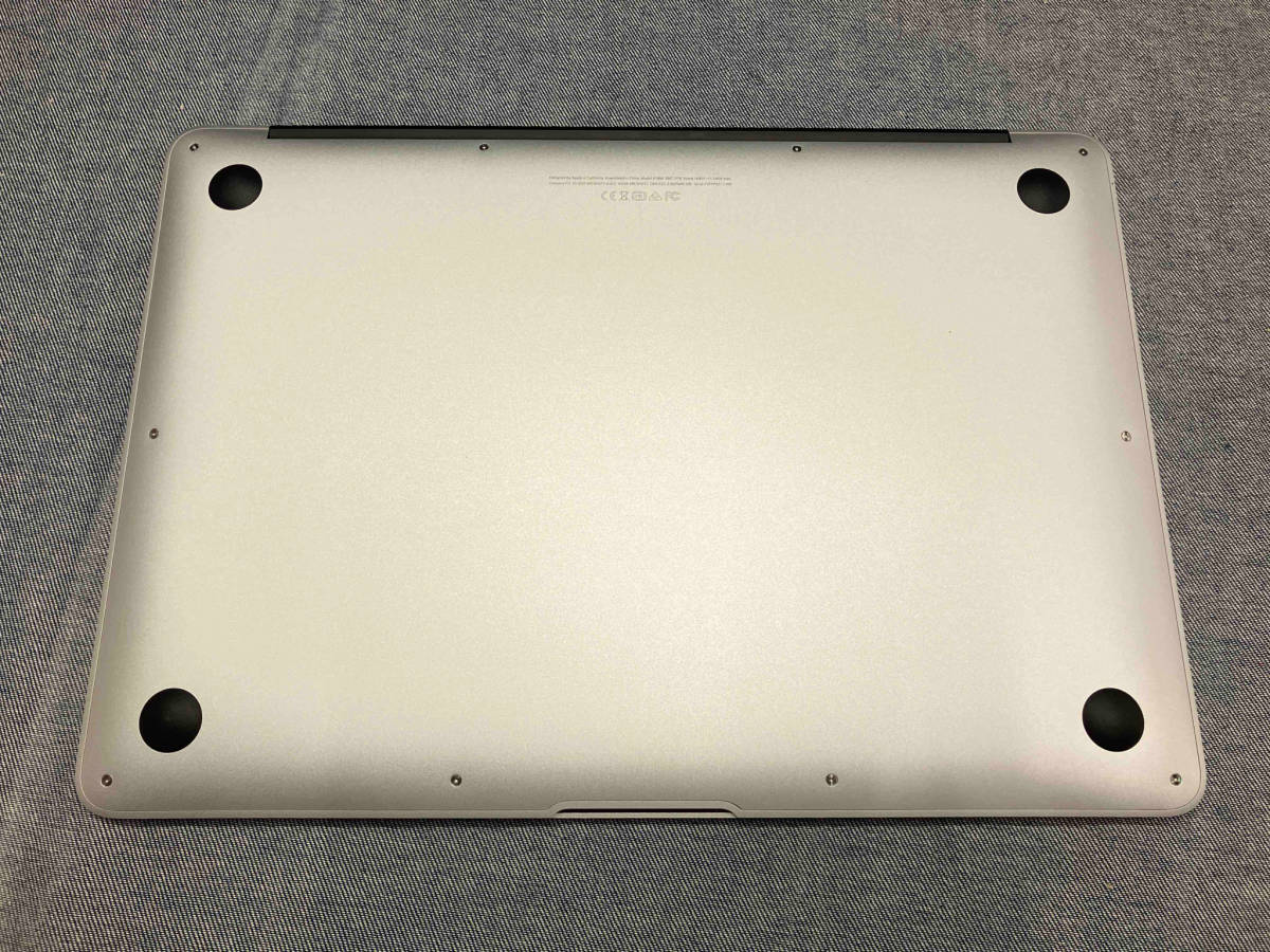 Apple MacBook Air (13-inch,2017) MQD32J/A ノートPC(ゆ09-06-11)_画像3