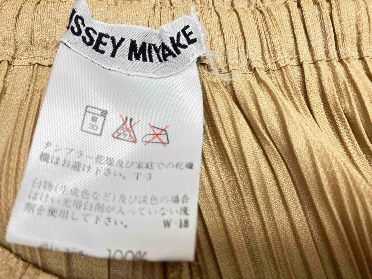 ISSEY MIYAKE/イッセイミヤケ PLEATS PLEASE/プリーツプリーズ ハーフパンツ ゴールド系 PP05-JF610 サイズM レディース_画像3