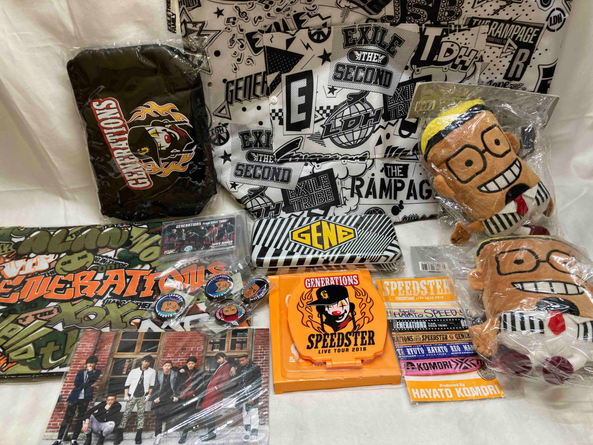 3代目JSB 三代目 j soul brothers EXILE ポーチ　鞄　缶バッチ　カード　メンディー　ぬいぐるみ　パスケース_画像1