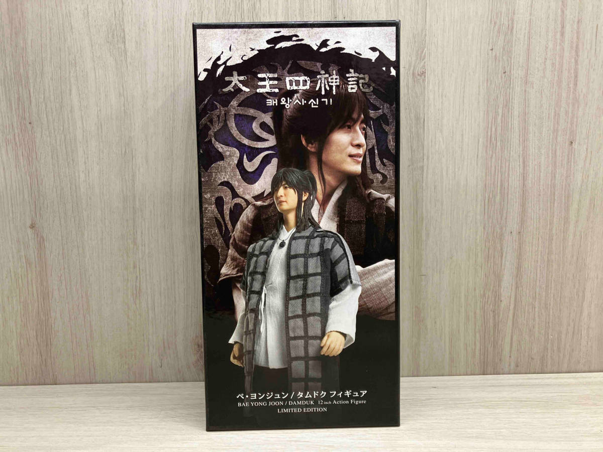 太王四神記 ぺ・ヨンジュン / タムドク 12inch Action Figure Limited Edition フィギュア 顔部分かなり日焼けあり_画像1