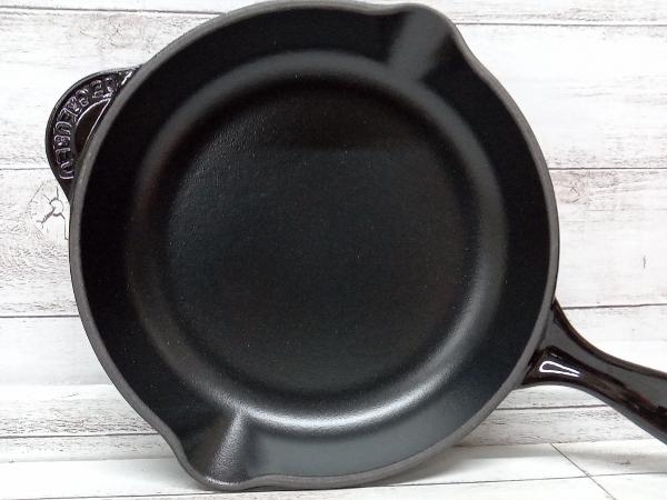 LE CREUSET ル・クルーゼ SKILLET ROND スキレット・ロンド フライパン ホーロー ブラック 20cm 付属品は画像の物が全てですの画像5