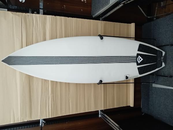 ERIC ARAKAWAエリックアラカワ 5'6”Slingshot サーフボード 店舗 ERIC ARAKAWAエリックアラカワ 5'6”Slingshot サーフボード 店舗