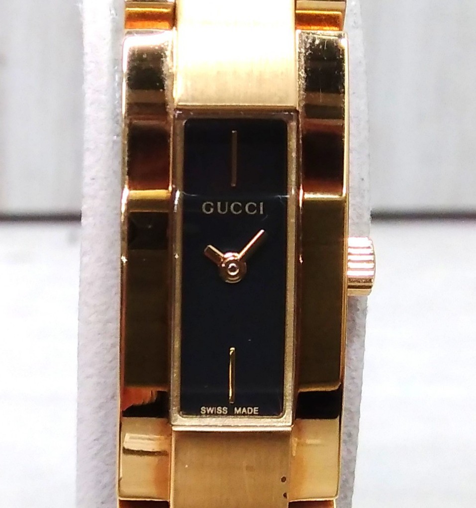 ジャンク GUCCI グッチ 4600L/0019*** クォーツ 腕時計 箱・取説あり_画像1