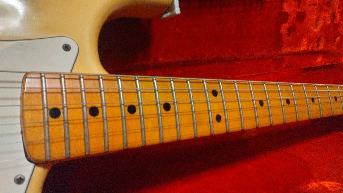 Fender USA Stratocaster 1975年製 フェンダー ストラトキャスター エレキギター ハードケース付 商品説明欄に追加画像ありの画像5