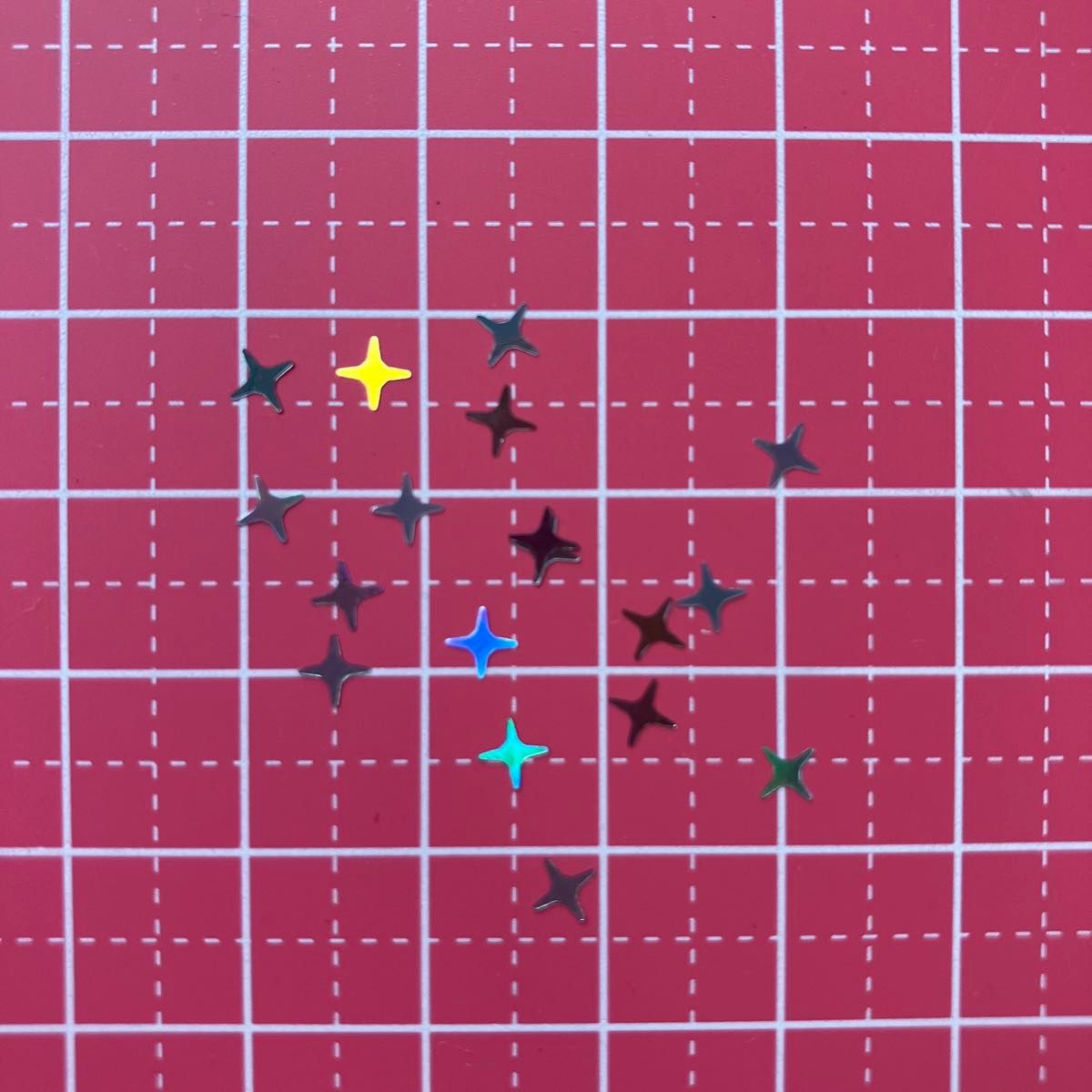 【76AA】キラキラ　スター　星　ホログラム　ネイルパーツ　ネイルアート