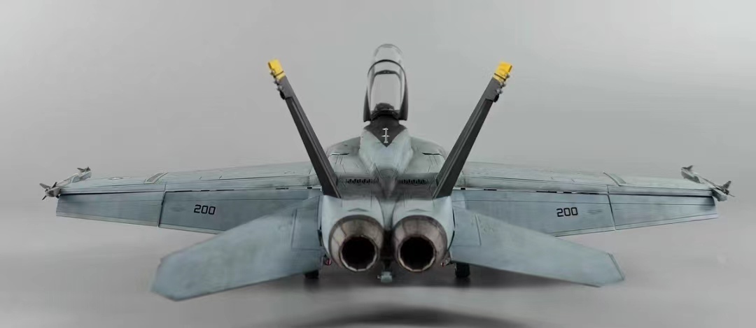 1/48 アメリカ海軍 F/A-18F スーパーホーネット 組立塗装済完成品_画像7
