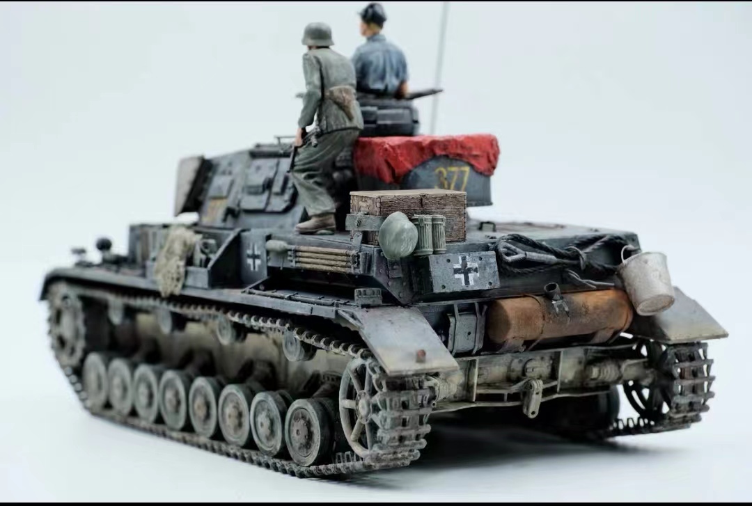 1/35 Germany Ⅳ number tank F type construction painted final product figure doll 2 body attaching 