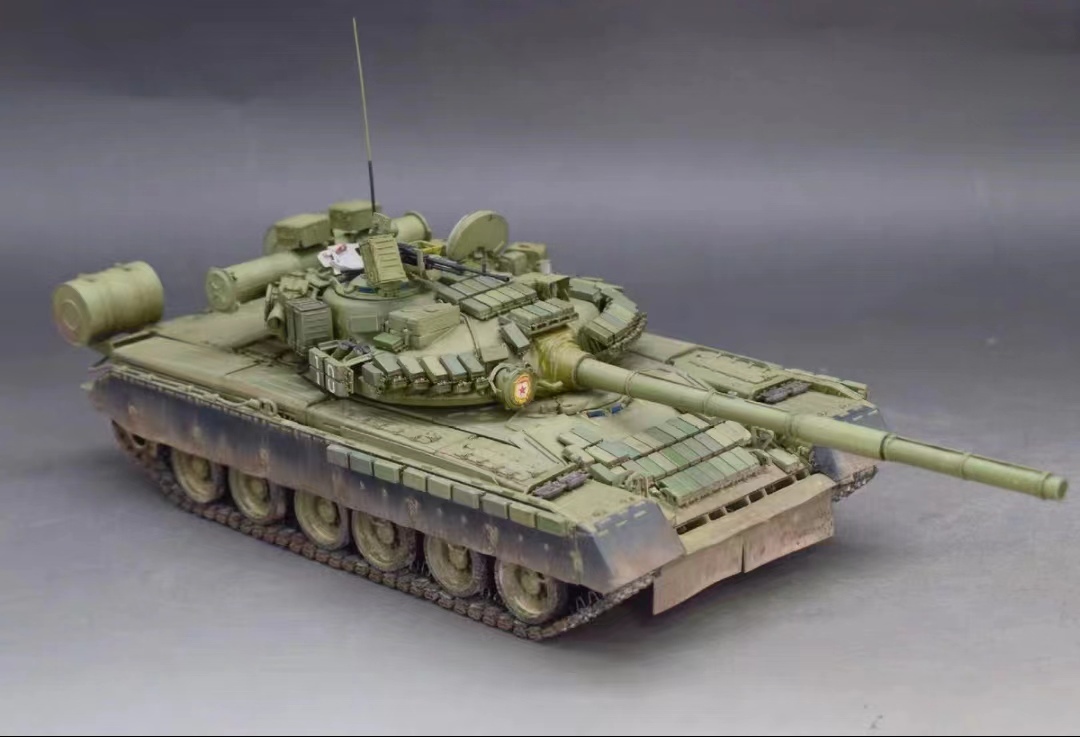 1/35 Russia land army T80BV main battle tank construction painted final product 