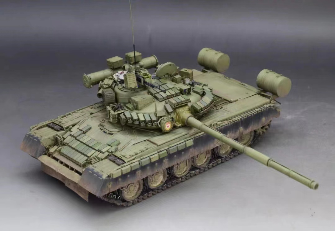 1/35 Russia land army T80BV main battle tank construction painted final product 