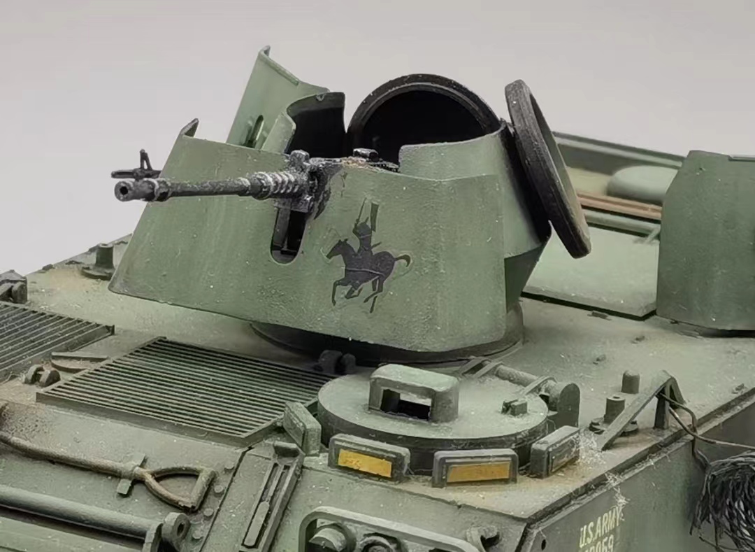 AFV Club 1/35 America M113.. equipment . car construction painted final product 