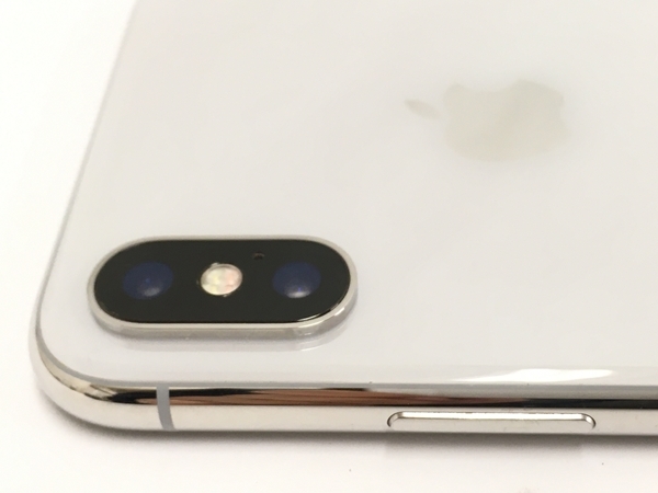 Apple iPhone X MQAY2J/A シルバー 5.85インチ スマートフォン 64GB docomo SIMロックなし 中古 T8427849_画像4