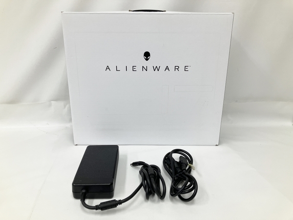 DELL Alienware m17 R3 i7-10875H 32 GB SSD 1TB 17.3型 RTX 2080 Super win11 ノートパソコン PC 中古 美品 M8495932_画像2