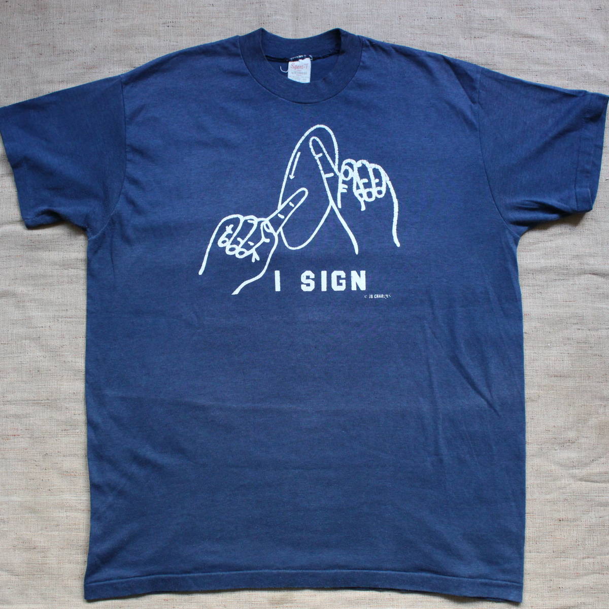 1970s 手サインTee I SIGN ヴィンテージ Tシャツ USAアメリカ製 STEDMAN 古着XL 手話 アート シングルステッチ リング 人体 ハンド レア 紺