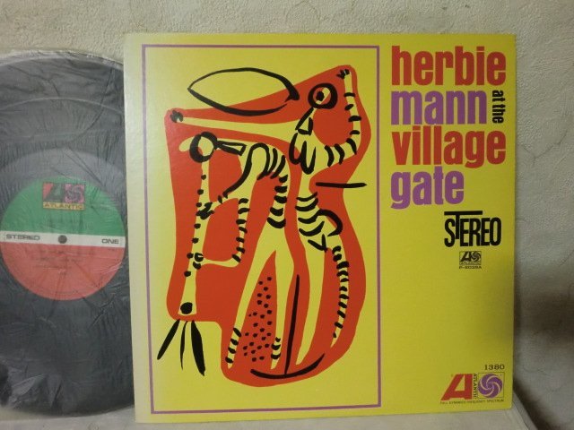 (A)何点でも同送料 LP/レコード/HERBIE MANN/AT THE VILLAGE GATE/ATLANTIC P-6039A/ハービー マン/ヴィレッジ ゲートのハービー マン_画像1