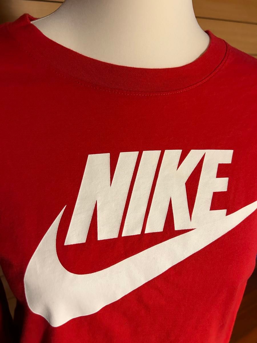 NIKE ナイキ　ロゴTシャツ ロンT 長袖Tシャツ 赤　RED Mサイズ　THE NIKE TEE 美品