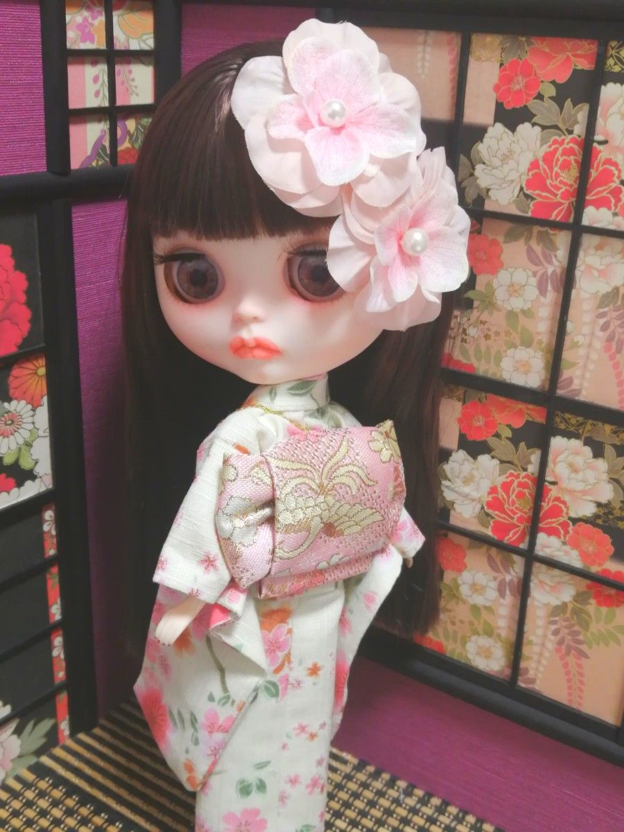 【夢人夜呉服店】 Blythe ブライス outfit アウトフィット　着物　振袖　お正月　お花とパールのお着物セット 