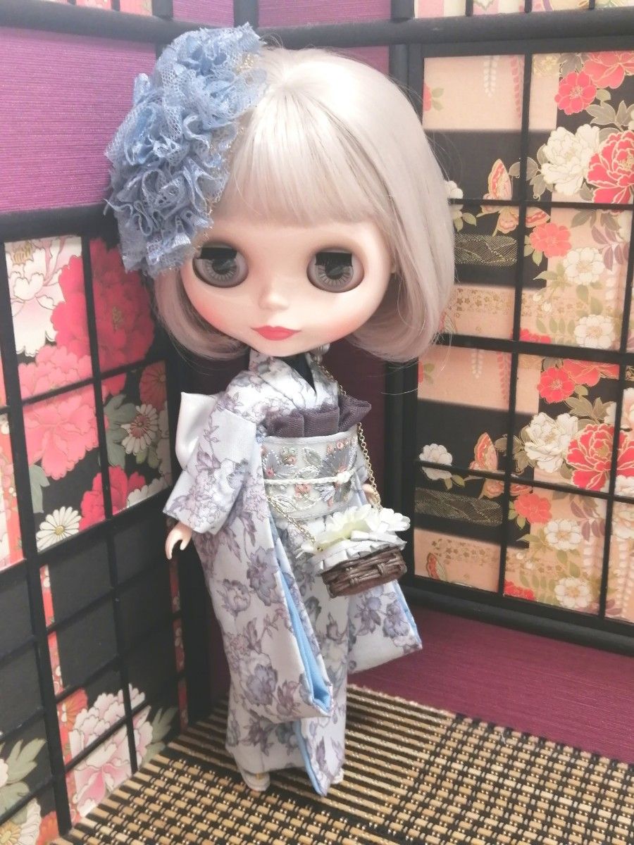 【夢人夜呉服店】Blythe ブライス 着物 アウトフィット リカちゃんにも　レースの花びらボンネットのお着物セット