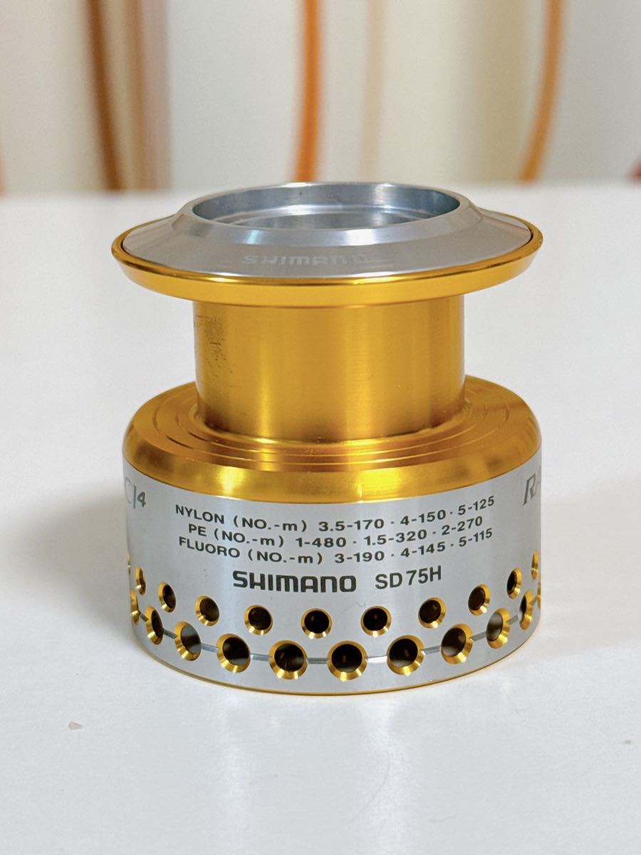 美品 シマノ 09 レアニウム CI4 4000 替えスプール付き SHIMANO 美品 シマノ 09 レアニウム CI4 4000 替えスプール付き SHIMANO