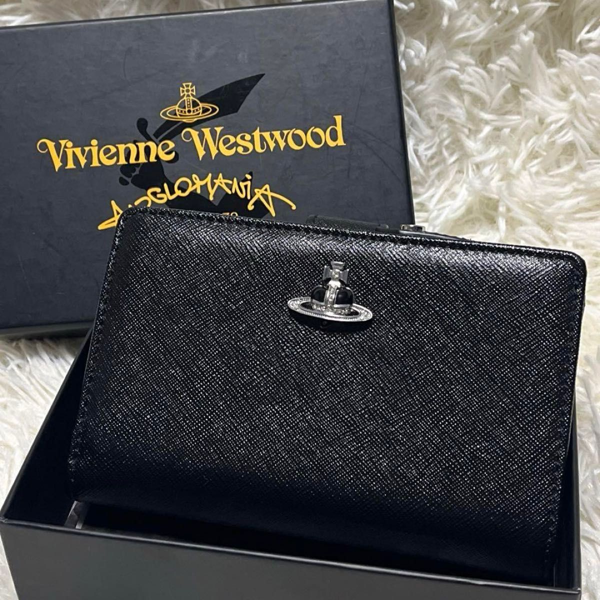 Vivienne Westwood ヴィヴィアンウエストウッド 折り財布 Vivienne Westwood ヴィヴィアンウエストウッド 折り財布