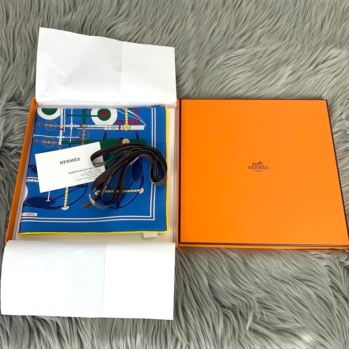 HERMES エルメス スカーフ カレ45 42×42 タグ付き ハンカチ HERMES エルメス スカーフ カレ45 42×42 タグ付き ハンカチ