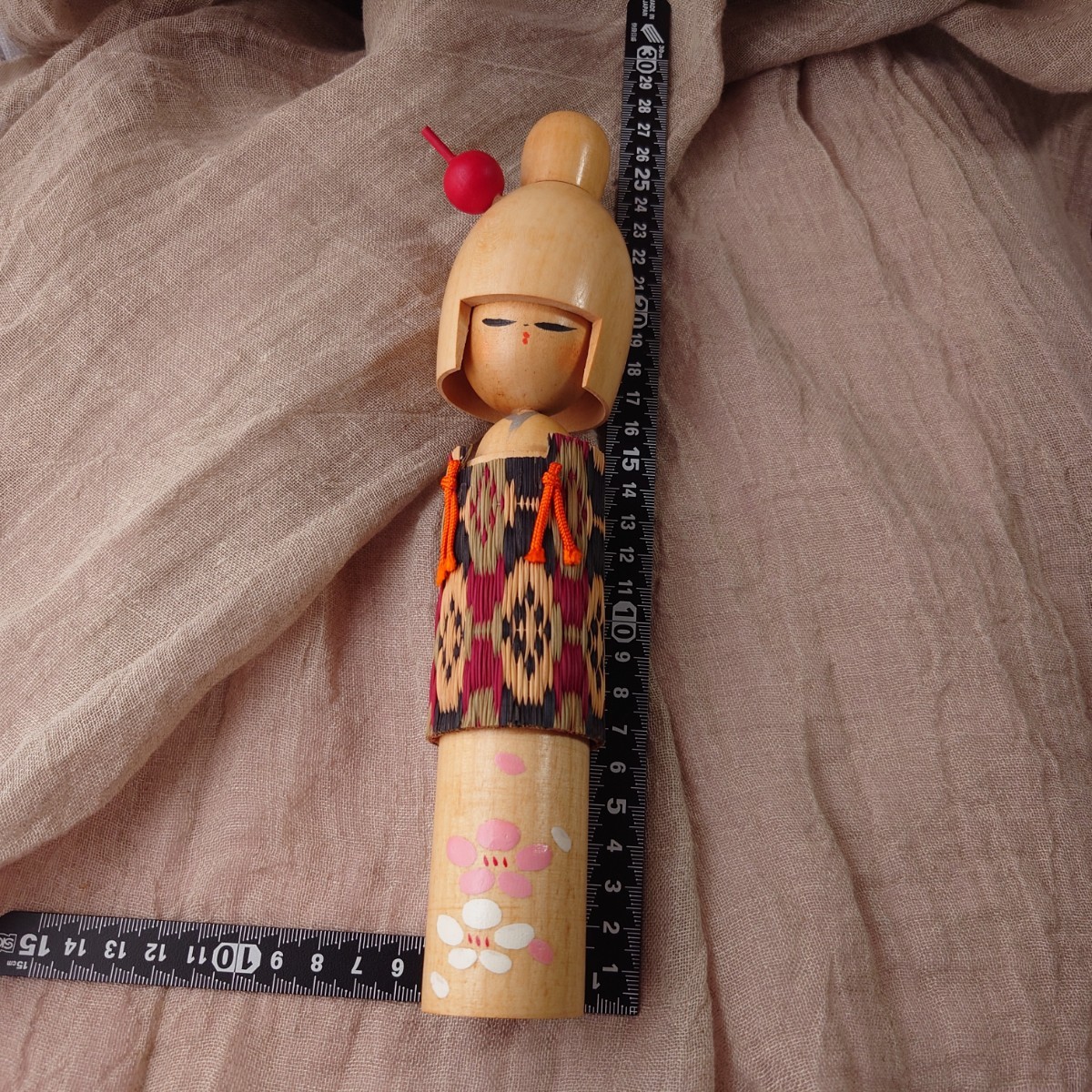 * старый товар. * произведение kokeshi kokeshi Kato высота Akira произведение [ первый ..] super превосходящий . выигрыш произведение народные товары кукла японская кукла традиция kokeshi украшение Showa Retro . земля игрушка 