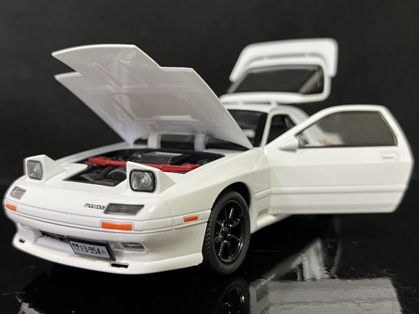 マツダ RX-7 FC mazda 1/24 ミニカー H142 ホワイト_画像9