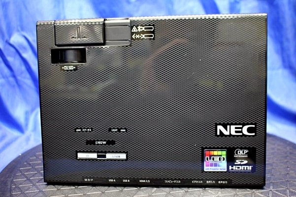 ◇1000lm/機器使用時間h◇ NEC LEDプロジェクター ViewLight NP-L102WJD/リモコン・ケース・HDMI・VGAケーブル 小型 軽量　49049Y_画像4