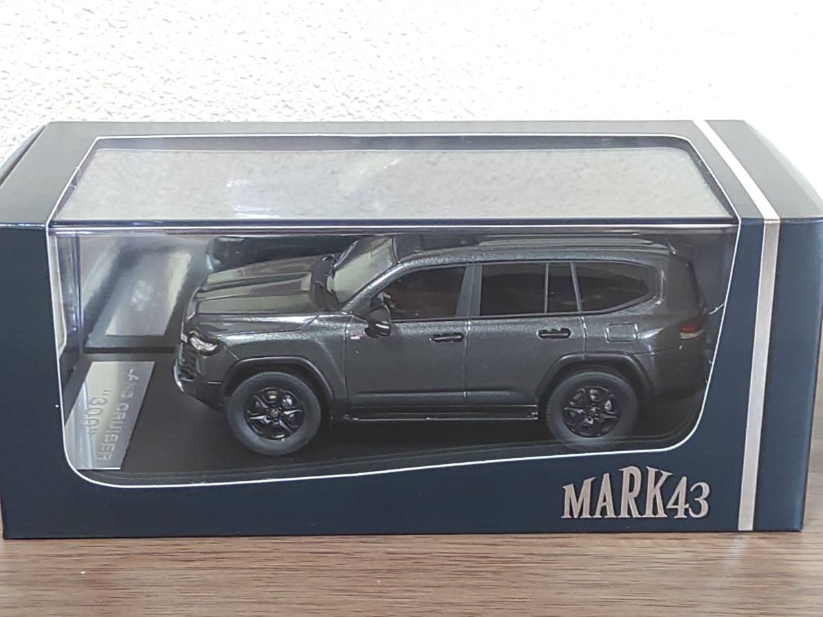 ※MARK43 1/43 トヨタ ランドクルーザー JA300W GR SPORT グレーメタリック LAND CRUISER PM43153BGM 新品／未展示品！！！_画像1