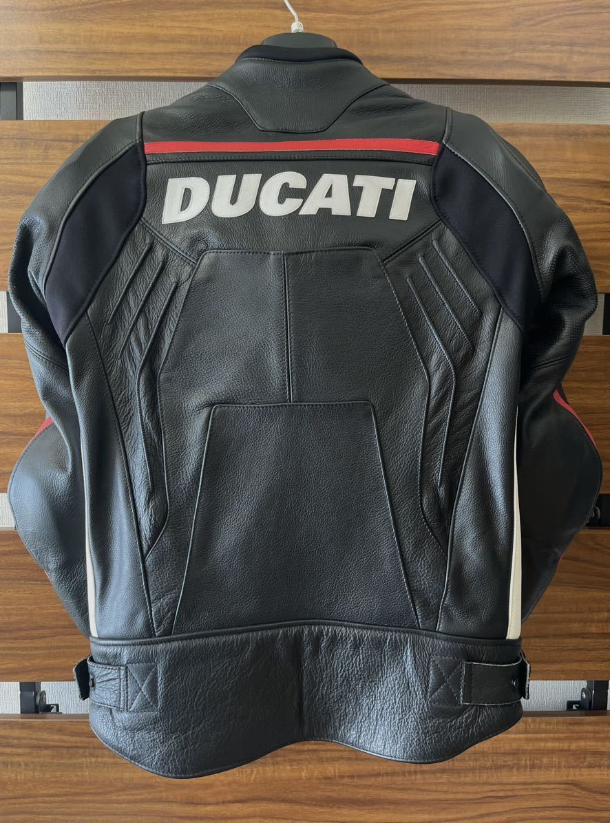 Ducati corse C4 レザージャケット 50 ダイネーゼ製 Ducati × Dainese Manis D1G2バックプロテクター付_画像2