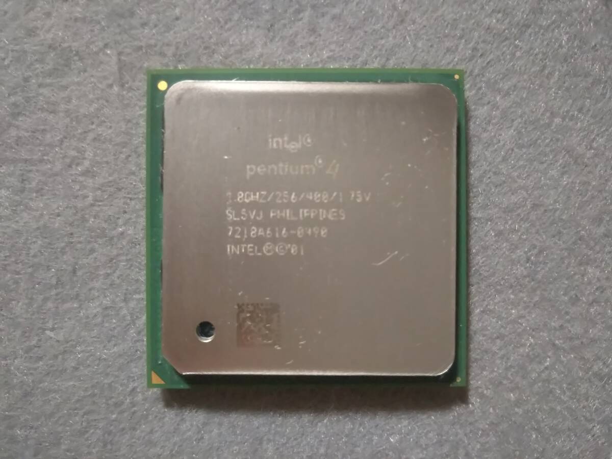 インテル Intel Pentium 4 1.8GHz SL5VJ 256KB FSB-400 TDP-66.1W Willamette (ウィラメット) ①_細かい傷 腐食の痕 があります