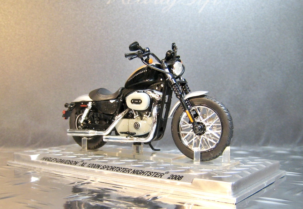 IXO製 1/24 デアゴスティーニ ハーレー プレミアムコレクション HARLEY-DAVIDSON スポーツスター Sportster ナイトスター Nightster 2008_画像2