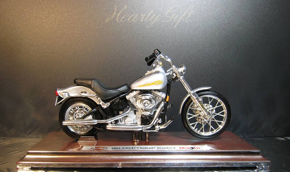 1/18 Maisto マイスト 2001 Harley Davidson FXST Softail Standard ソフテイル スタンダード シルバー　銀_画像1