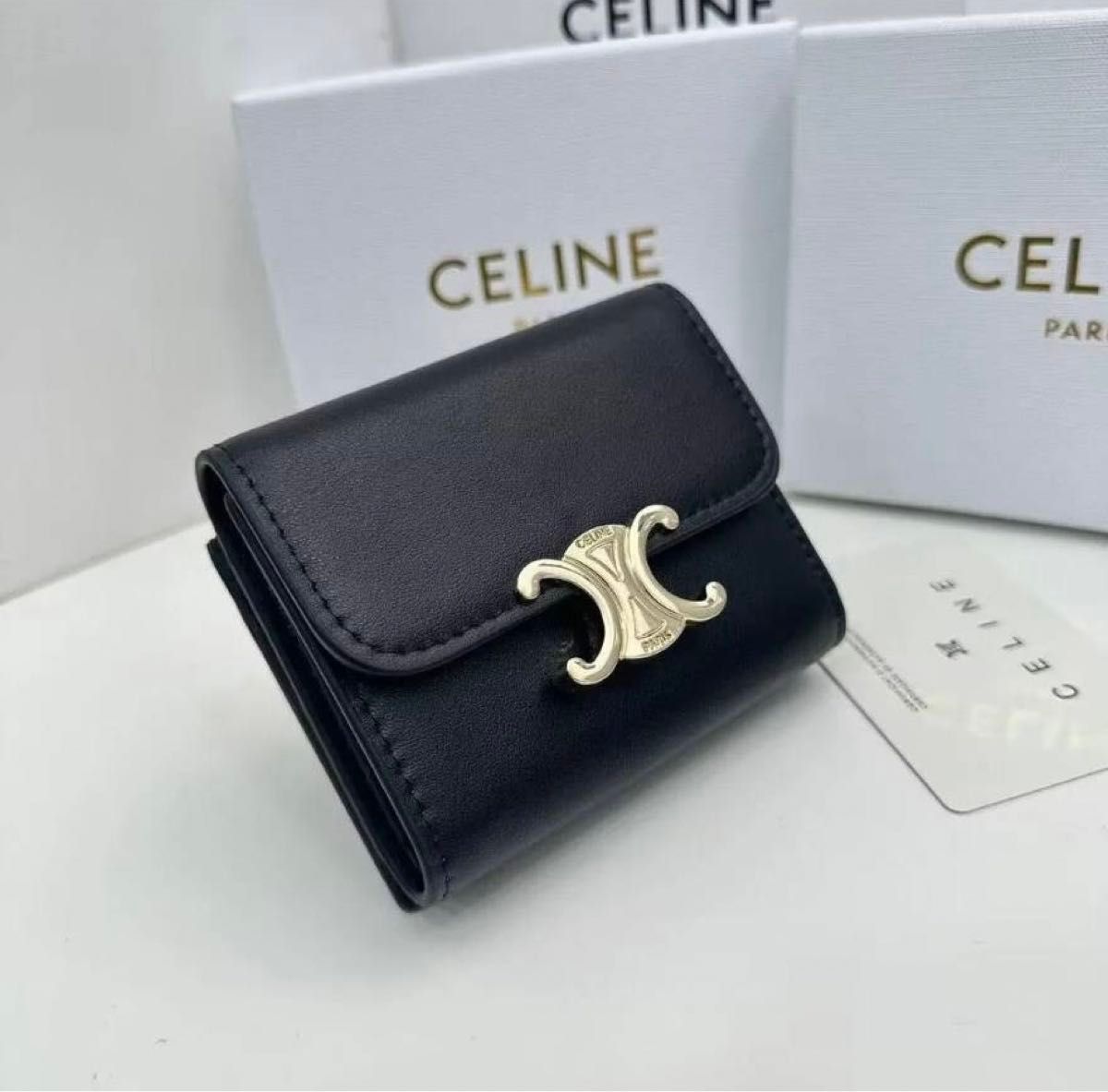 最終お値下げ 新品未使用 CELINE ブラックレザー×トリオンフ 三 最終お値下げ 新品未使用 CELINE ブラックレザー×トリオンフ 三